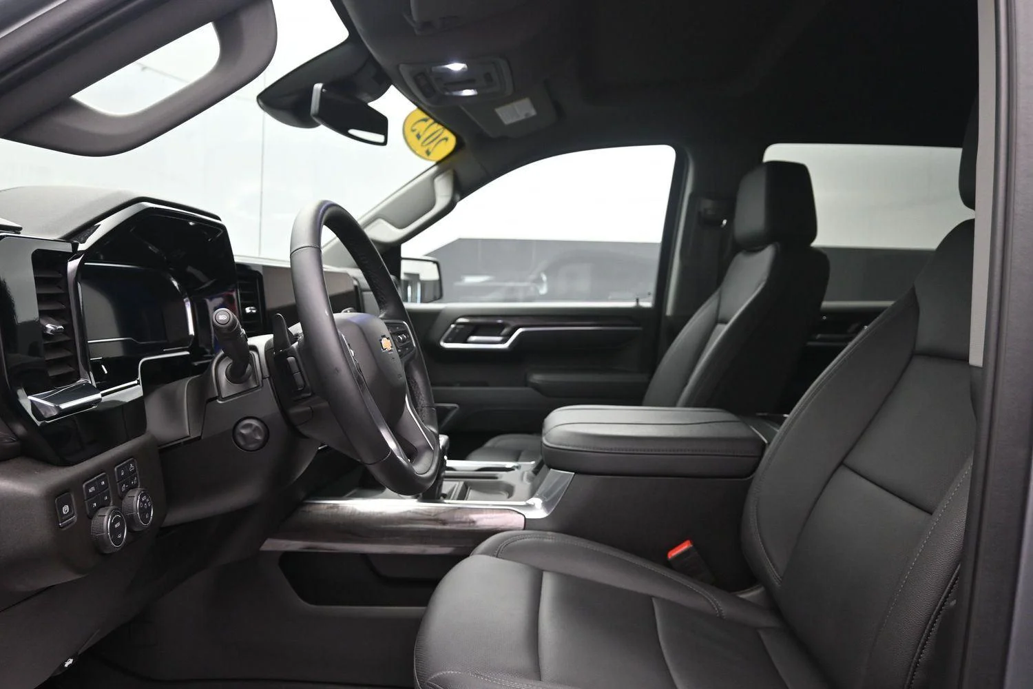 Used 2025 Sterling Gray Metallic Chevrolet LTZ image 26