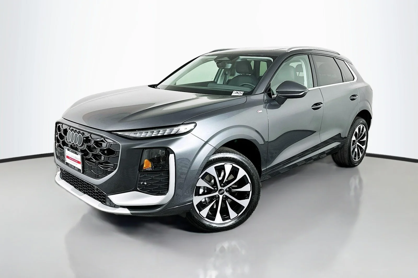 2026 Audi Q3 S line quattro's photo
