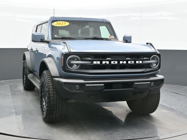 Used 2025 Gray Ford Outer Banks image 6
