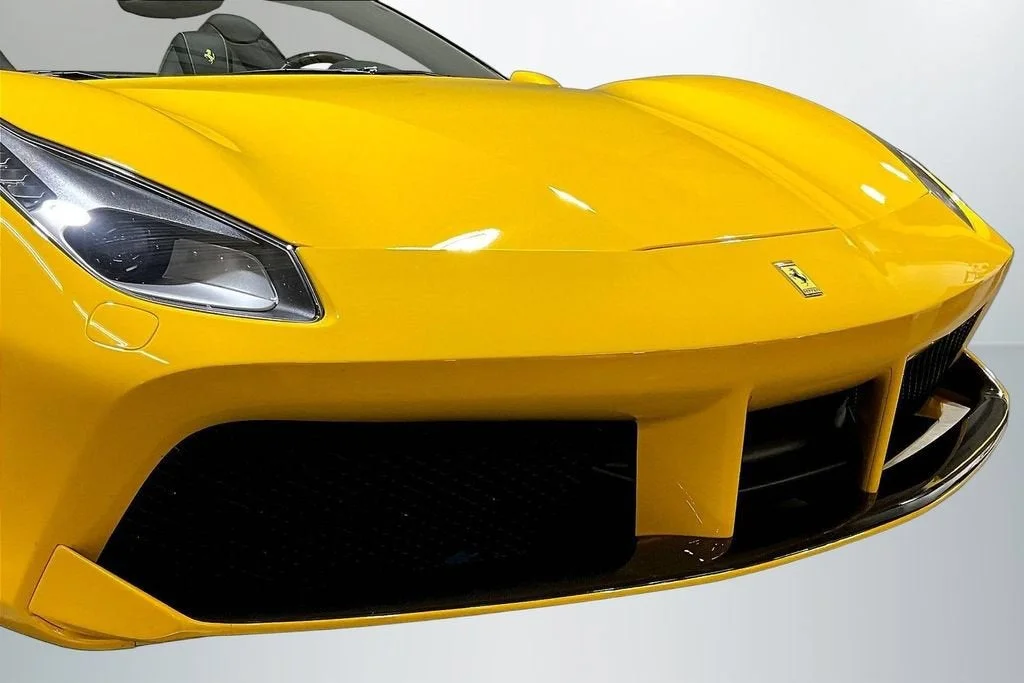 Used 2018 Giallo Modena Ferrari  image 27