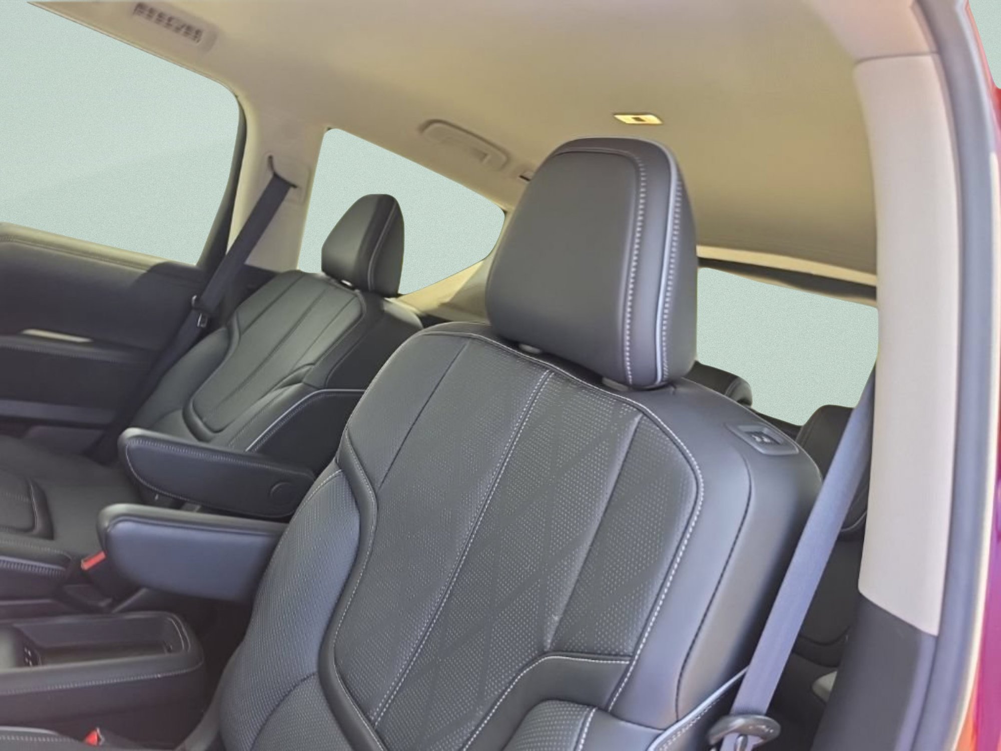 Used 2025 Coulis Red INFINITI SENSORY image 23