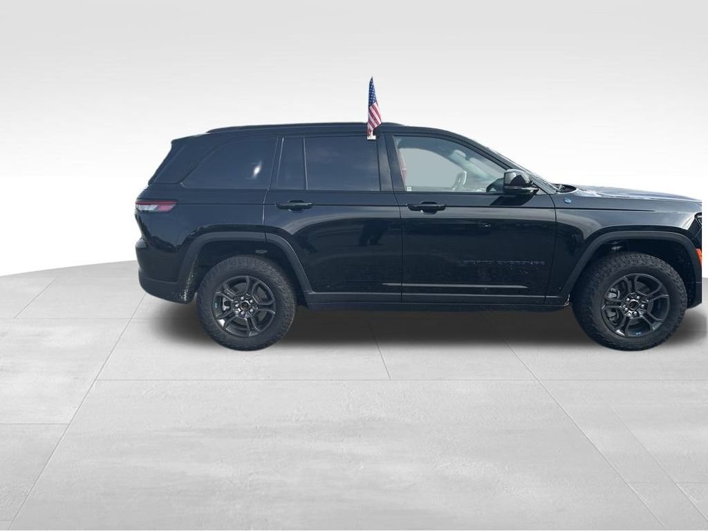 Used 2024 Black Jeep Trailhawk 4xe image 8