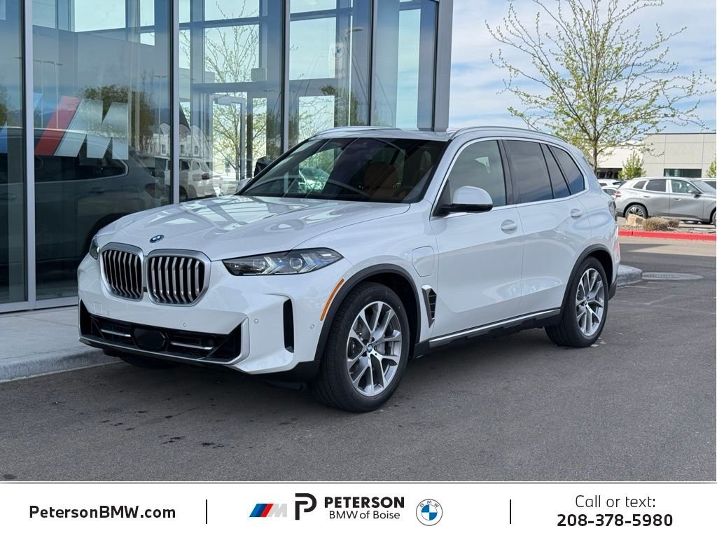 2026 BMW X5 xDrive50e's photo