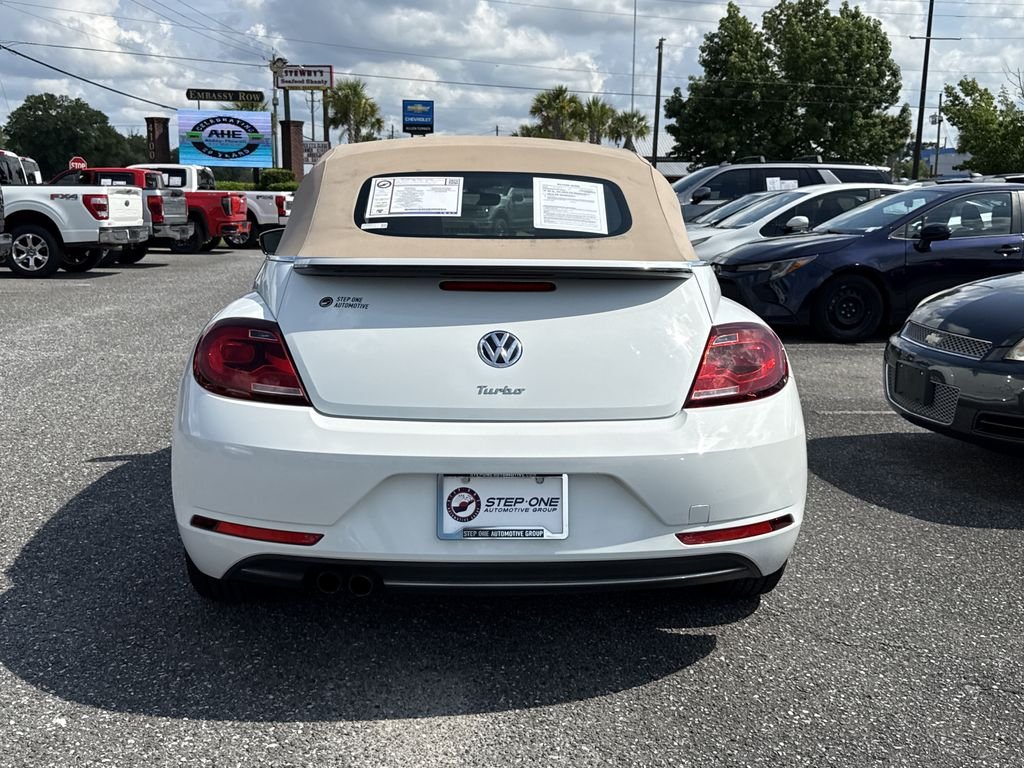 Used 2017 White Volkswagen 1.8T S image 7