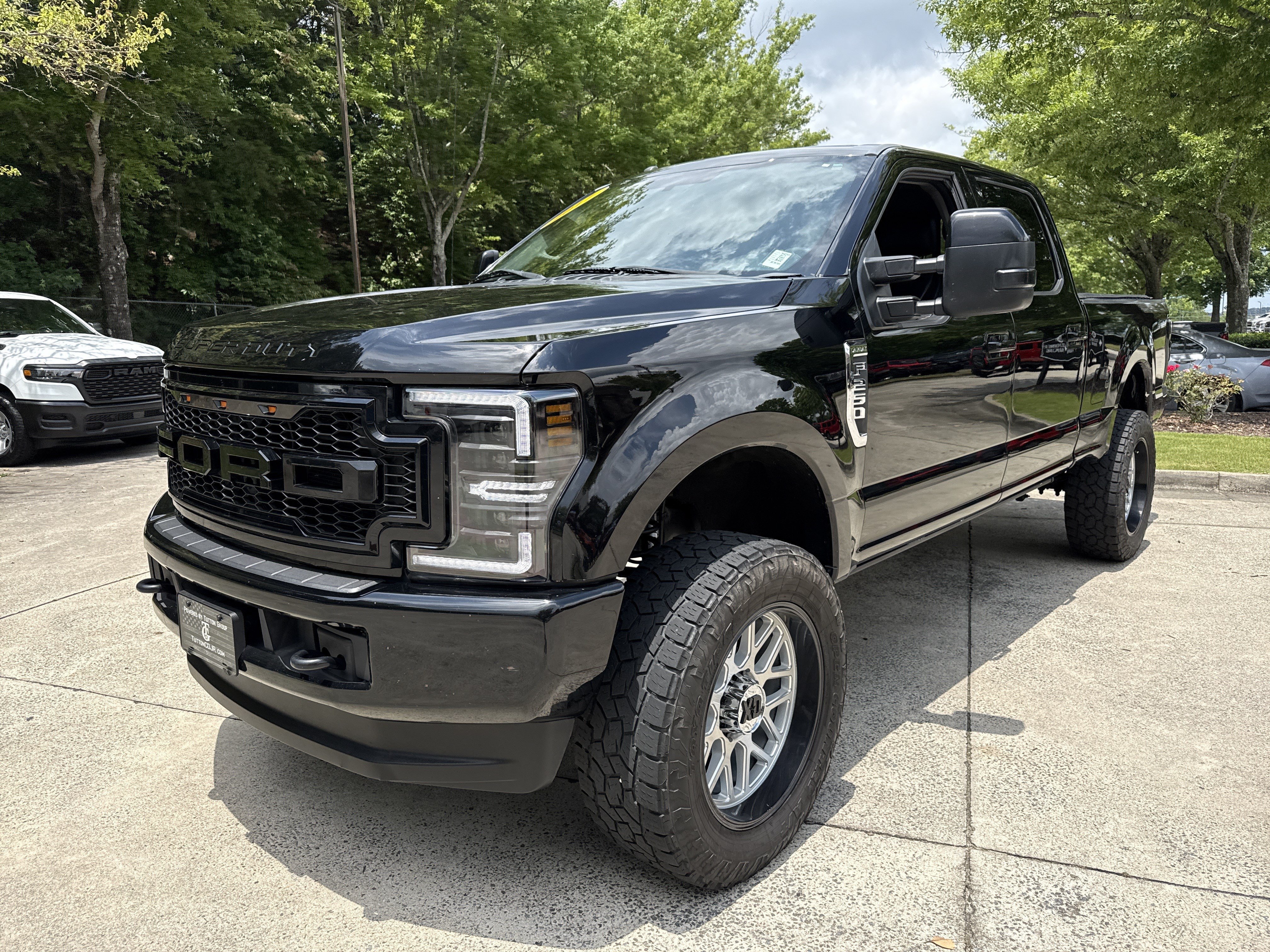 Used 2017 Shadow Black Ford Lariat image 3