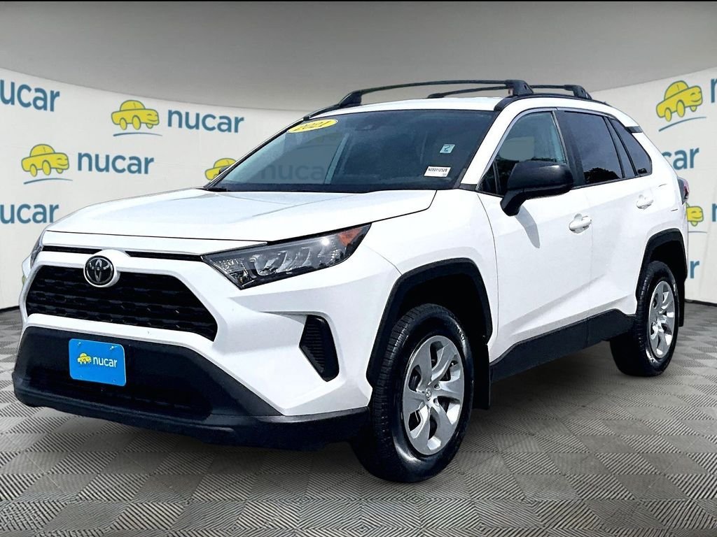 Used 2021 White Toyota LE image 3
