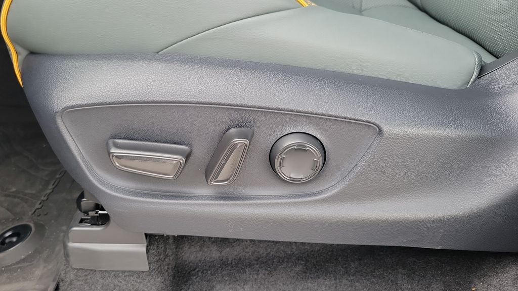 2025 Toyota Tacoma Trailhunter - Photo 16