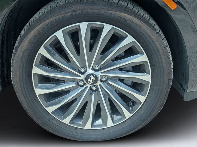 Certified Used 2023 Black Hyundai Calligraphy image 11