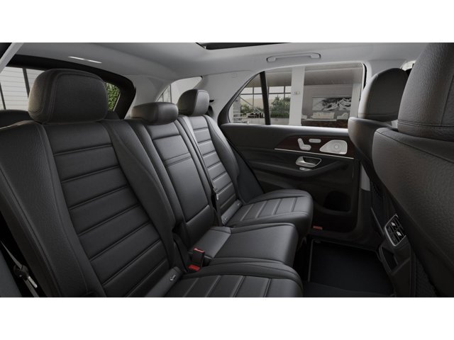 New 2026 MANUFAKTUR Moonlight White Metallic Mercedes-Benz GLE 350 4MATIC® SUV image 5