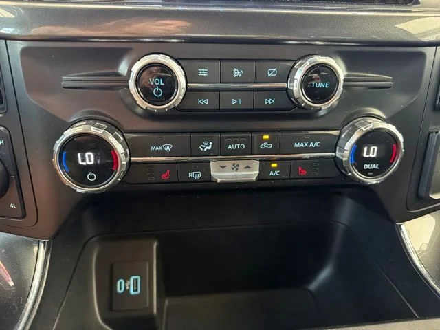 Certified Used 2021 Black Ford XLT image 19