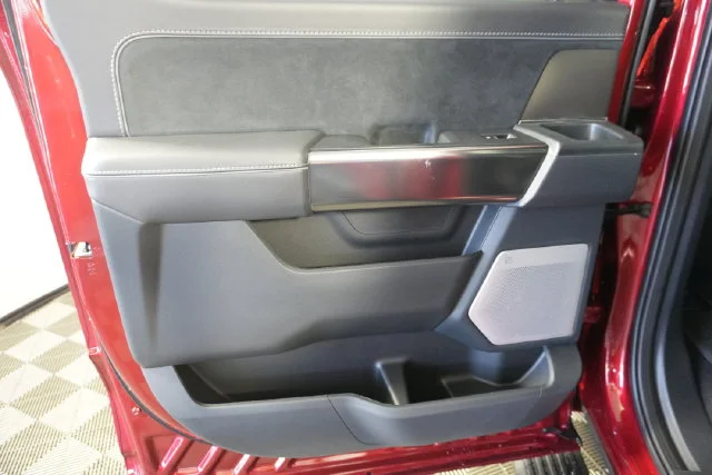 New 2026 Ruby Red Metallic Tinted Clearcoat Ford Platinum® image 31