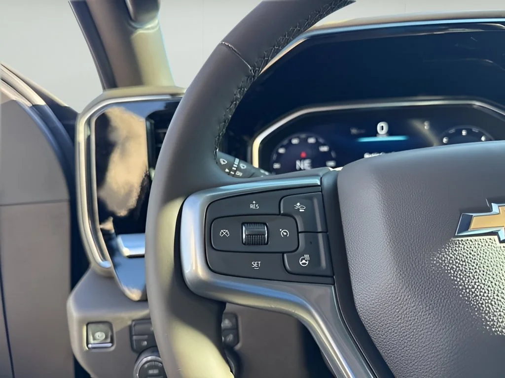 New 2026 Black Chevrolet LT image 29