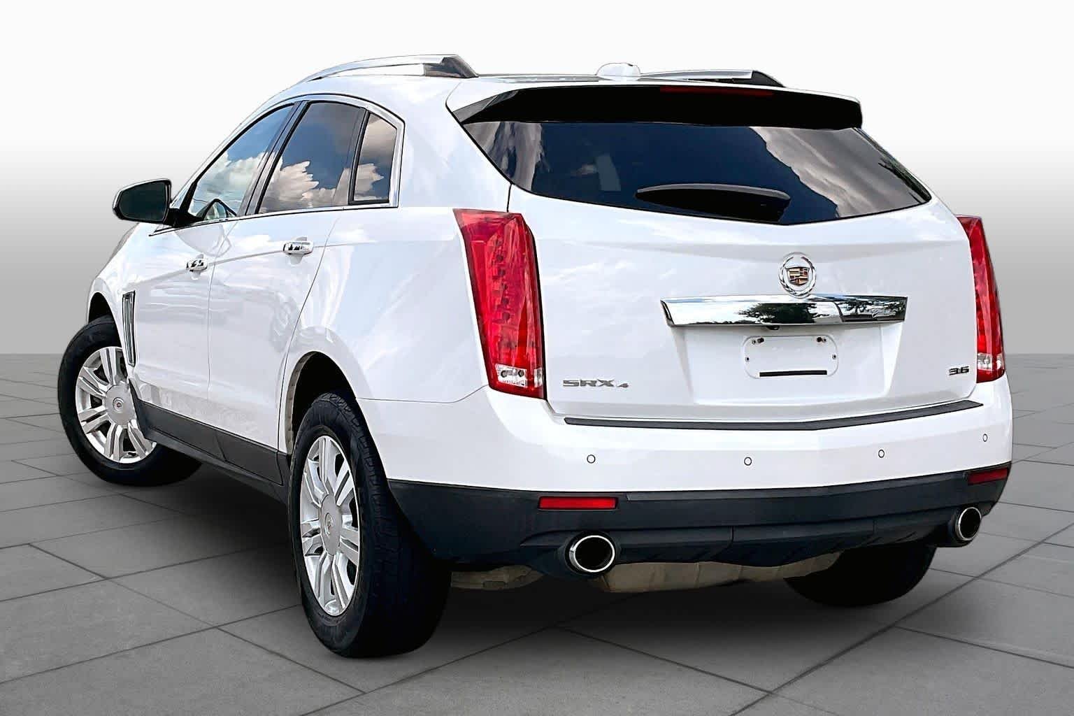 Used 2016 Platinum Ice Tricoat Cadillac Luxury Collection image 12
