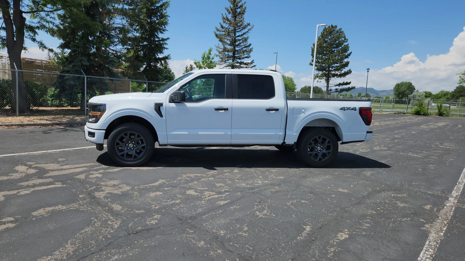 New 2026 Oxford White Ford STX image 6