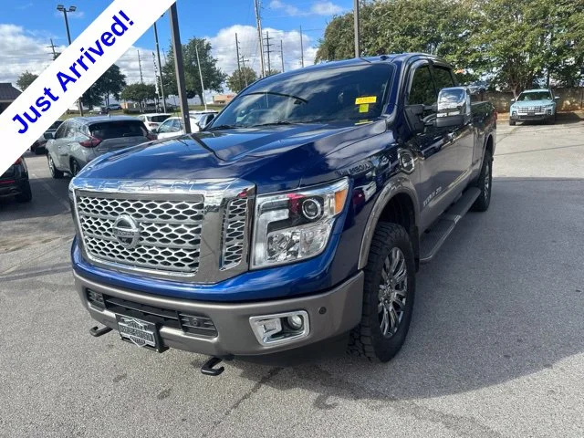 Used 2016 Blue Nissan Platinum Reserve image 9