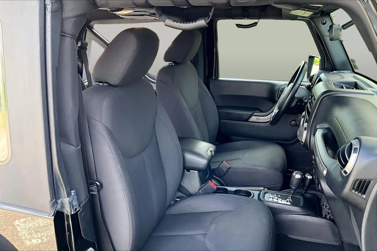 Used 2016 Black Clearcoat Jeep Sport image 8