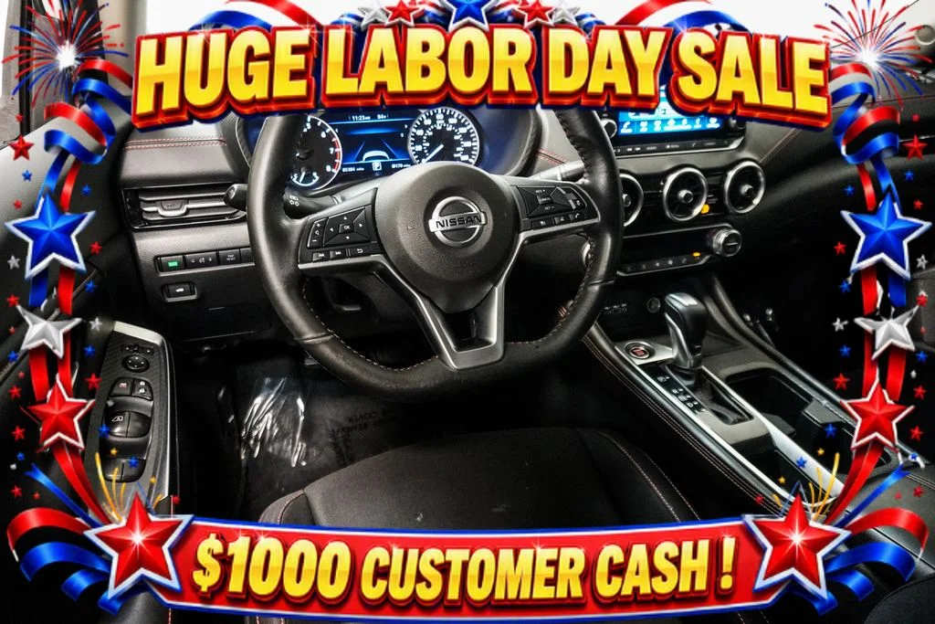 Used 2022 White Nissan SR image 11