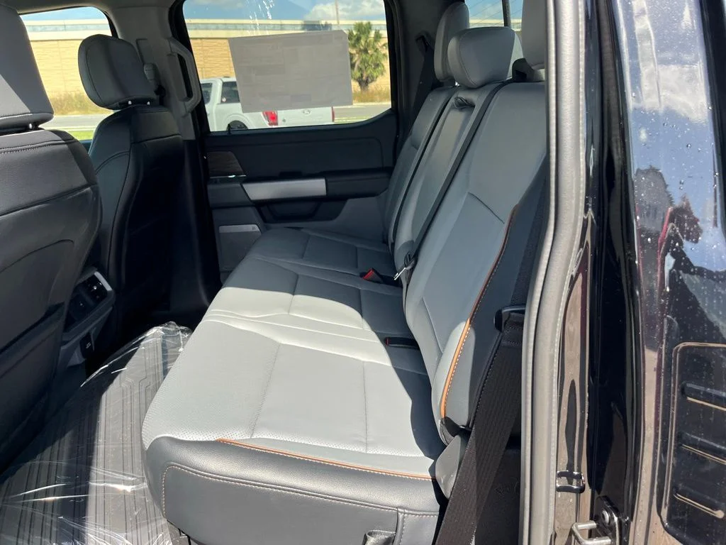 2025 Ford F-150 Lariat - Photo 21