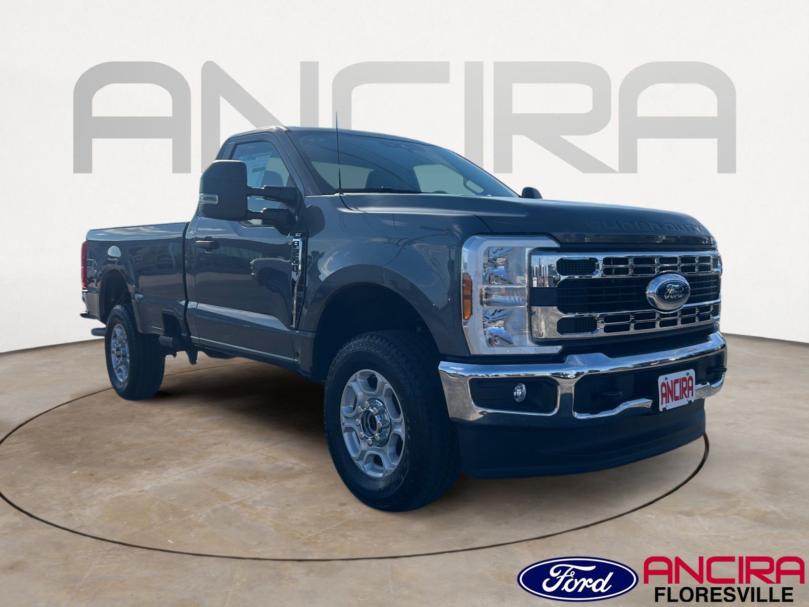 New 2026 Carbonized Gray Metallic Ford XLT image 1