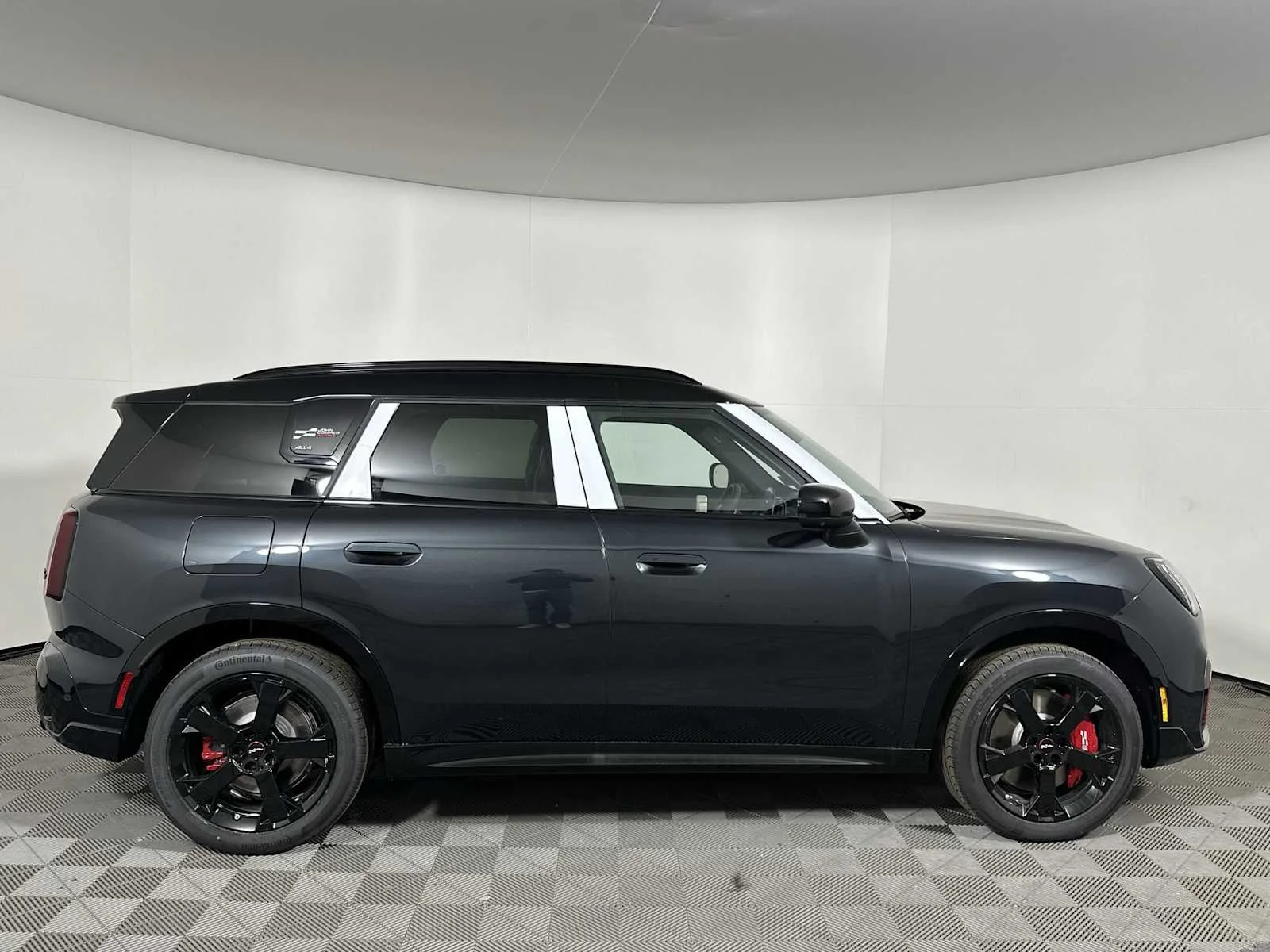 2026 MINI Countryman John Cooper Works - Photo 8