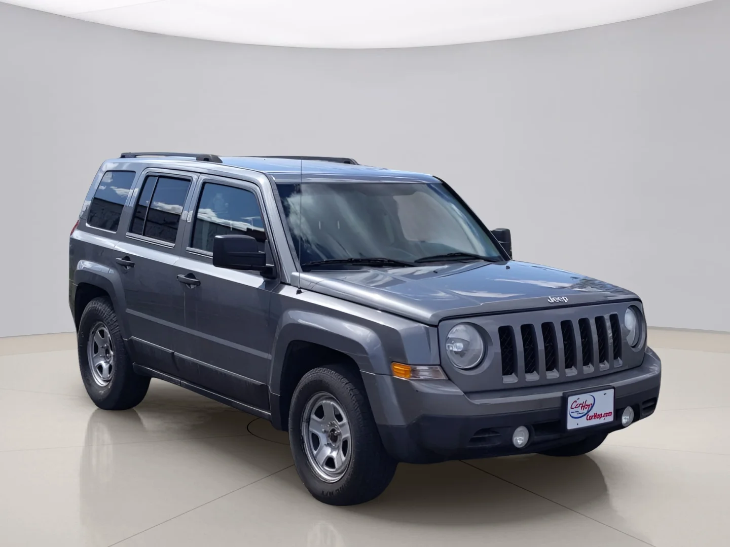 Used 2014 Gray Jeep SPORT image 6