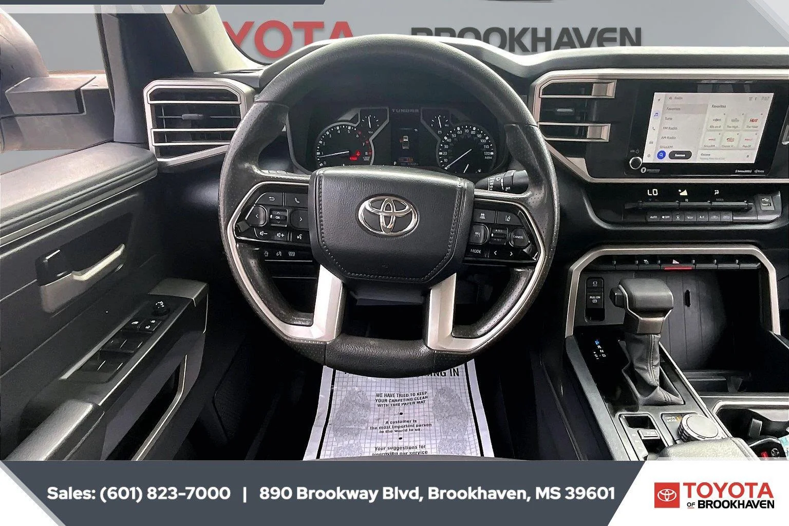 Used 2023 Ice Cap Toyota SR5 image 5