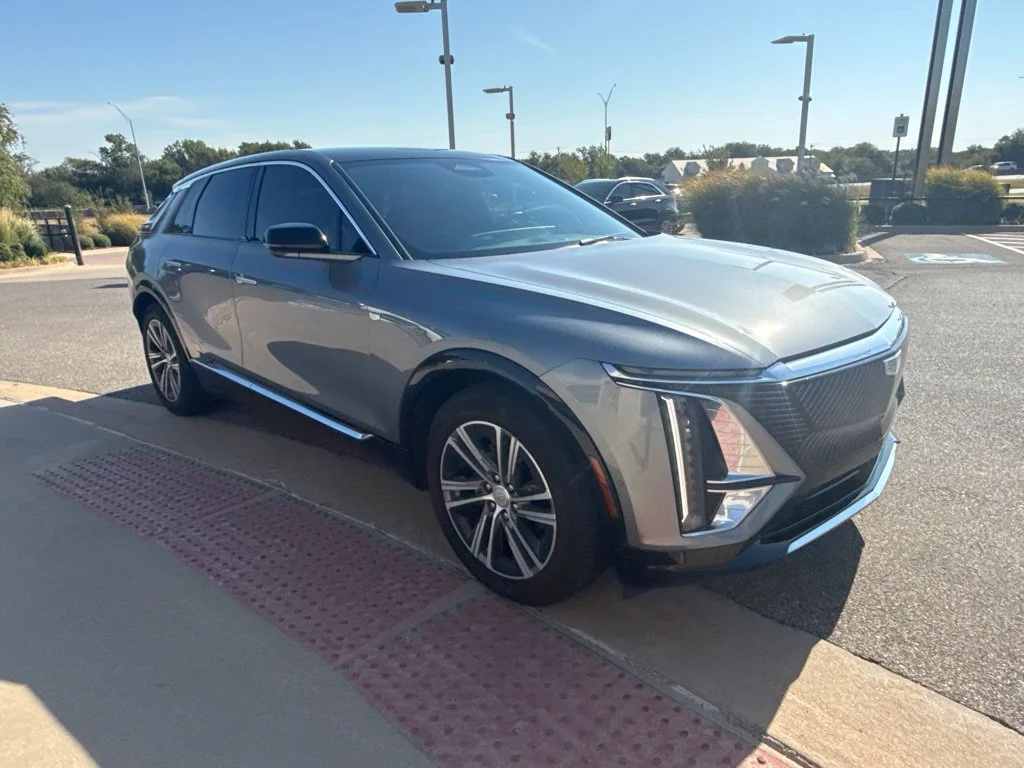 Used 2023 Gray Cadillac Luxury image 3