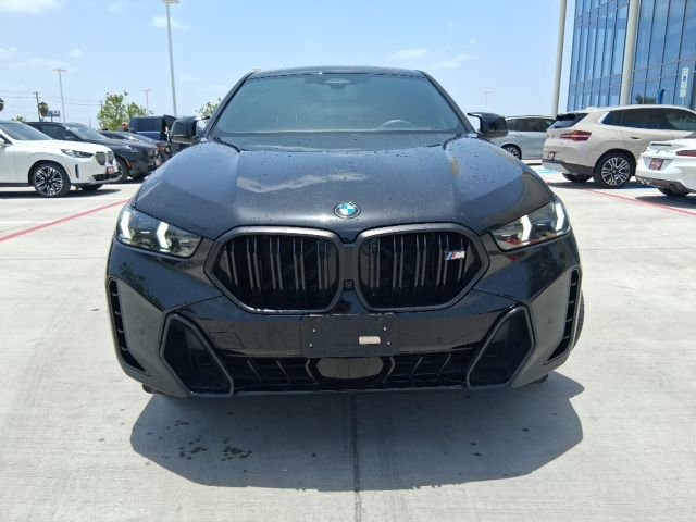 Used 2025 Black BMW M60i image 2