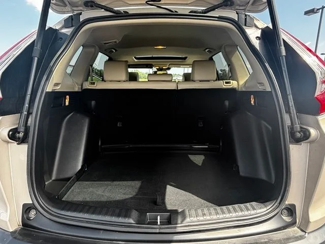 Used 2018 Beige Honda EX-L image 24