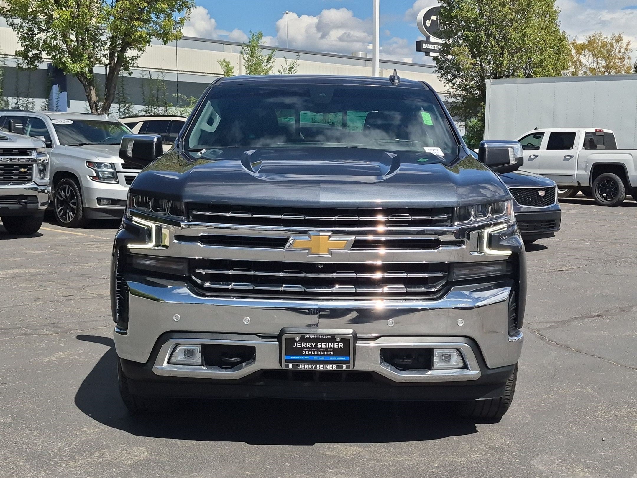 Used 2021 SHADOW GRAY METALLIC Chevrolet LTZ image 8