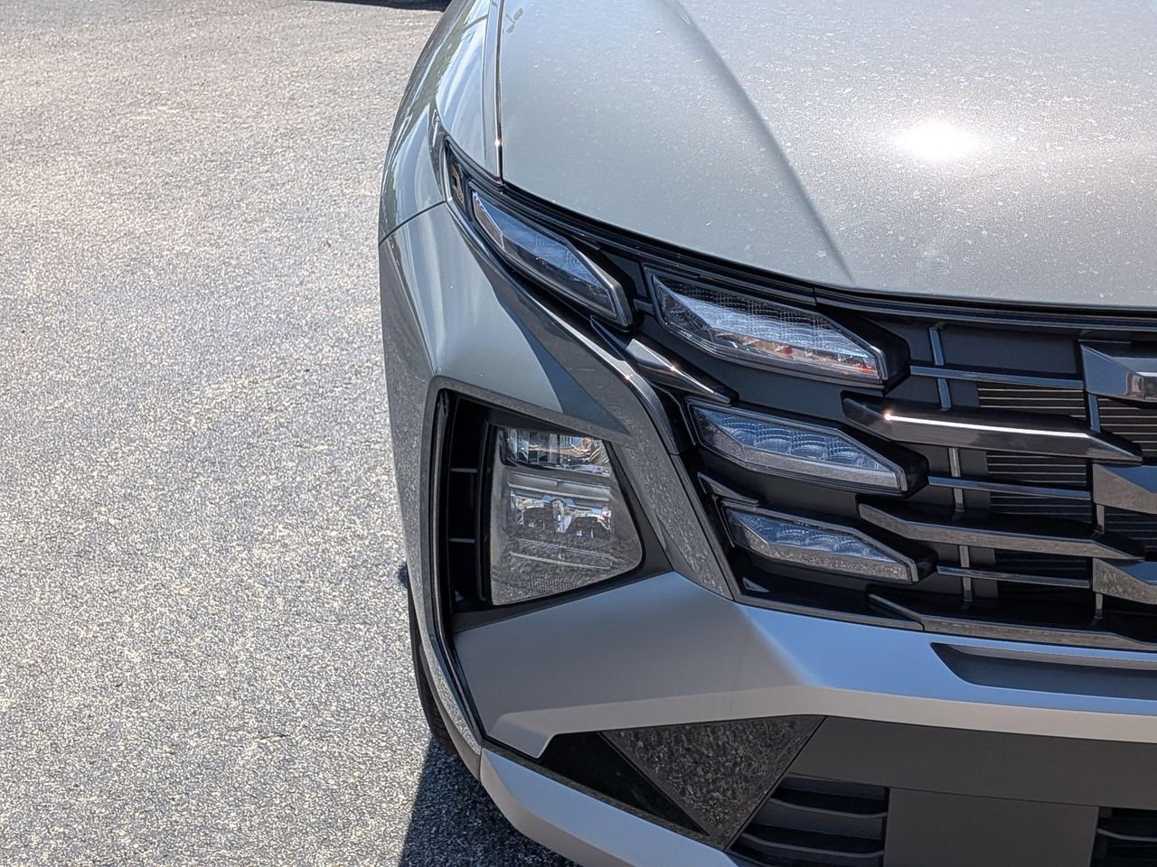 New 2026 Ecotronic Gray Hyundai SEL Premium FWD image 10