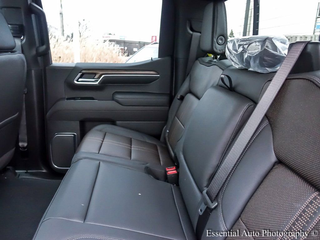 2026 CHEVROLET SILVERADO - Image 12