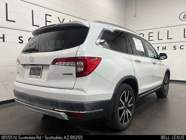 Used 2021 White Honda Touring image 3