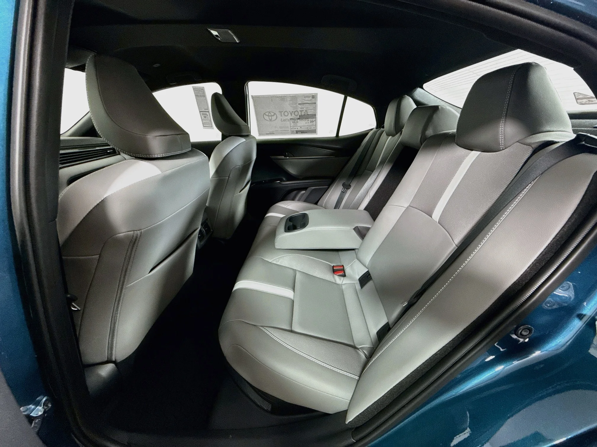 New 2026 Ocean Gem Toyota SE image 22