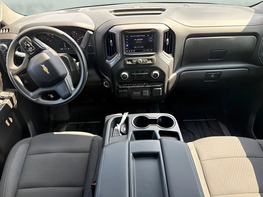 Used 2024 Black Chevrolet Custom image 11