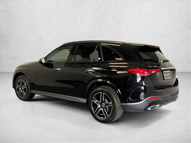 New 2026 Black Mercedes-Benz GLC 300 image 36