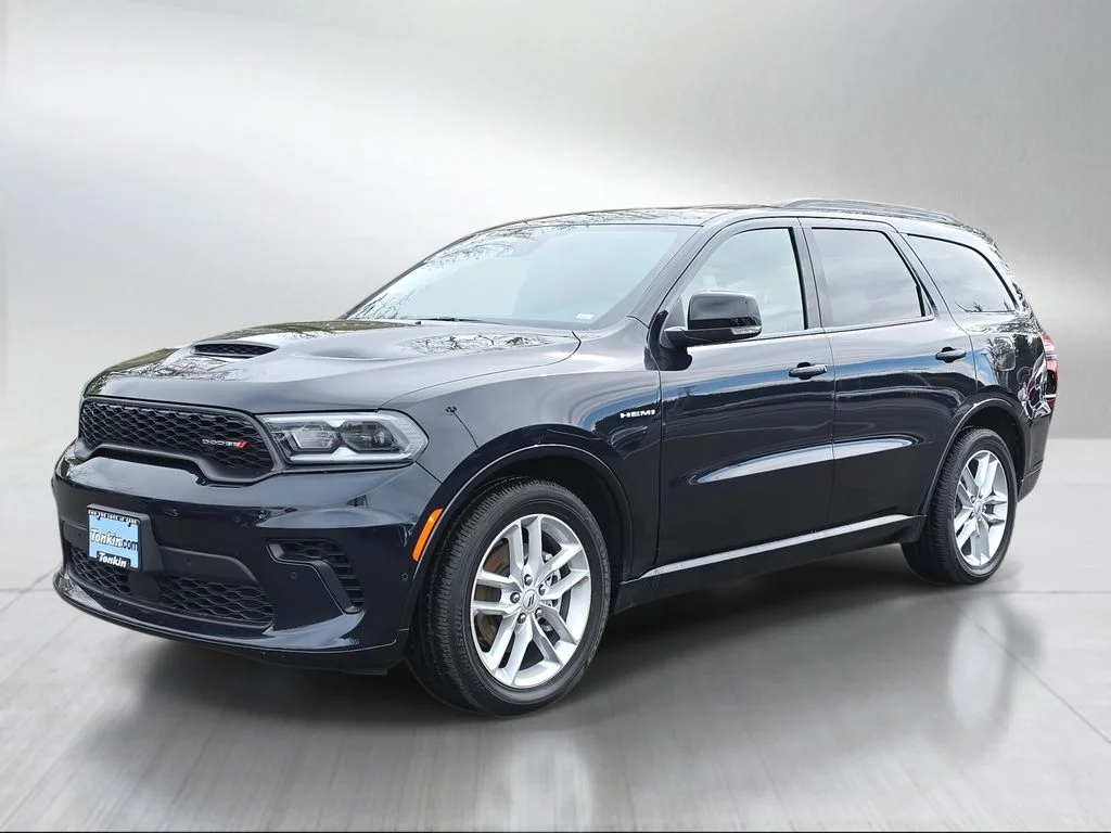 Used 2025 Night Moves Dodge R/T Plus image 8