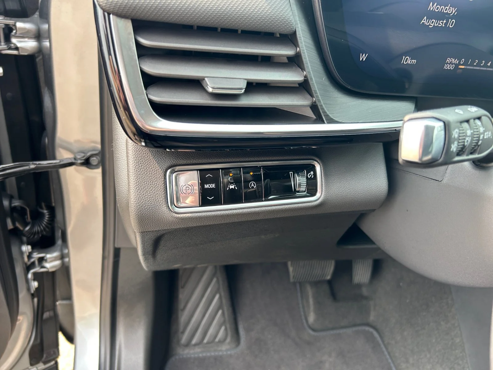 New 2026 Moonstone Grey Metallic Buick Preferred AWD image 16