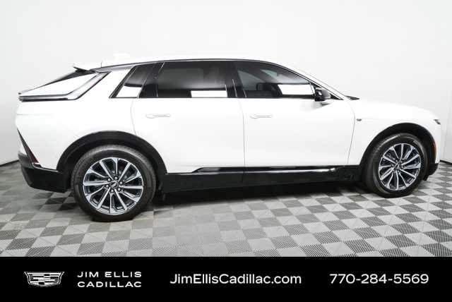 Certified Used 2024 Crystal White Tricoat Cadillac Sport 2 image 2