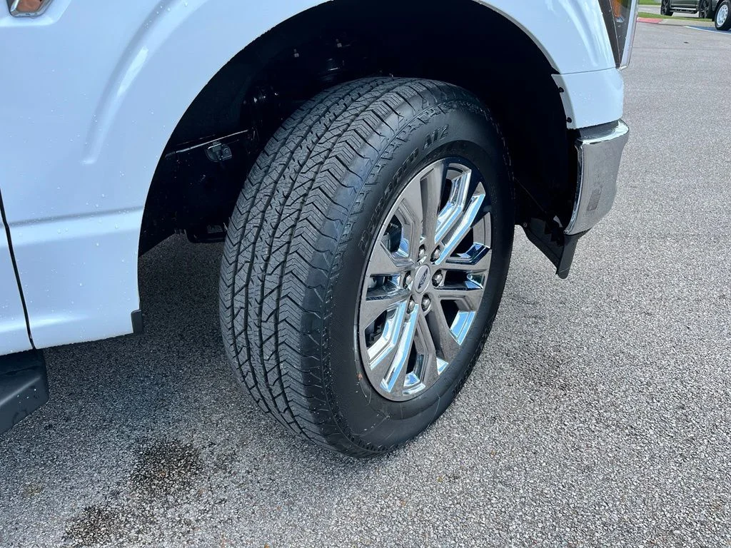 New 2026 White Ford Lariat image 6