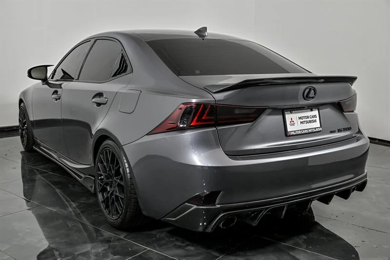 Used 2016 Nebula Gray Pearl Lexus  image 7