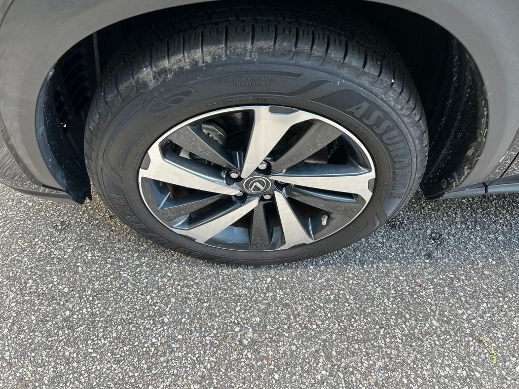 2020 Lexus NX 300 - Photo 12