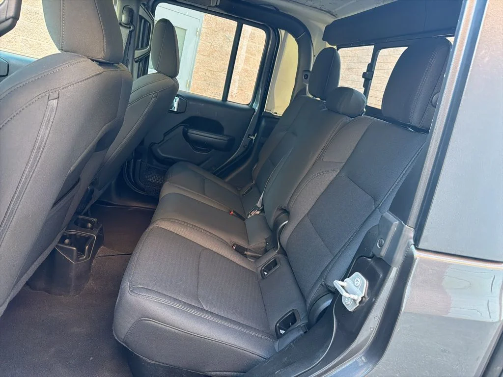 Used 2020 Gray Jeep Sport image 20