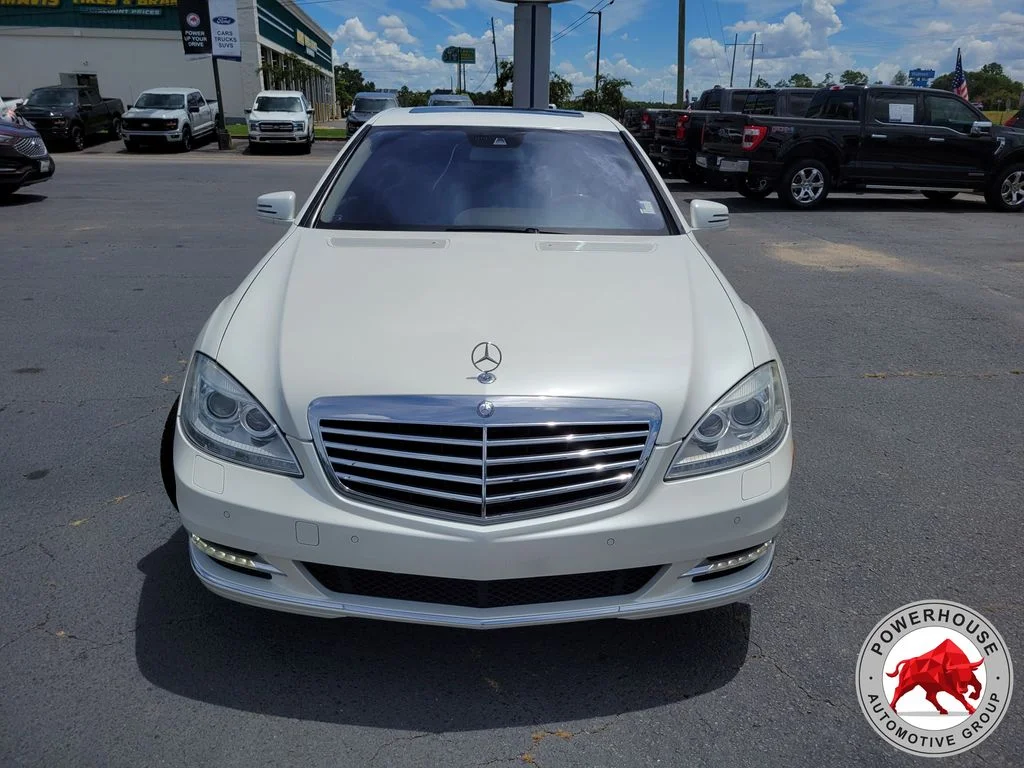 Used 2011 White Mercedes-Benz S 550 image 9