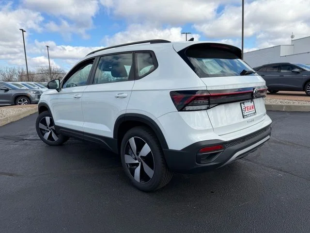 New 2026 White Volkswagen 1.5T S image 5