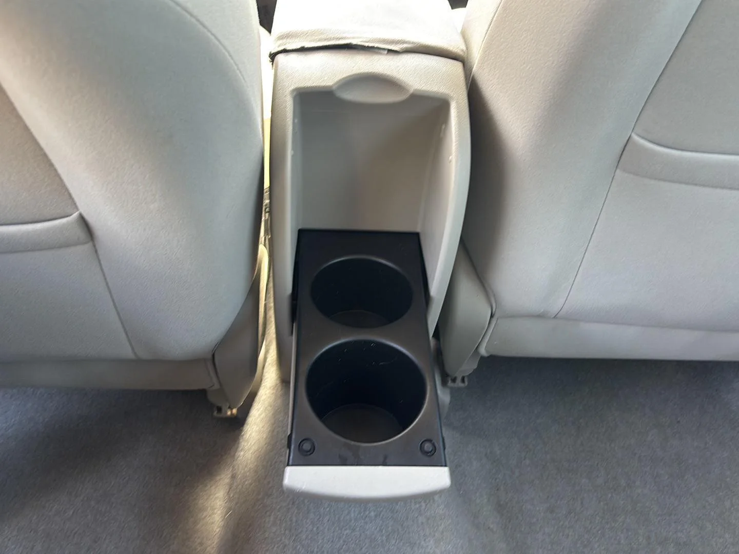 Used 2008 Driftwood Pearl Toyota Base image 29
