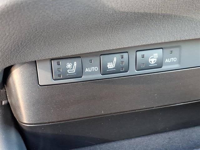 2025 Lexus ES Hybrid 300h - Photo 7