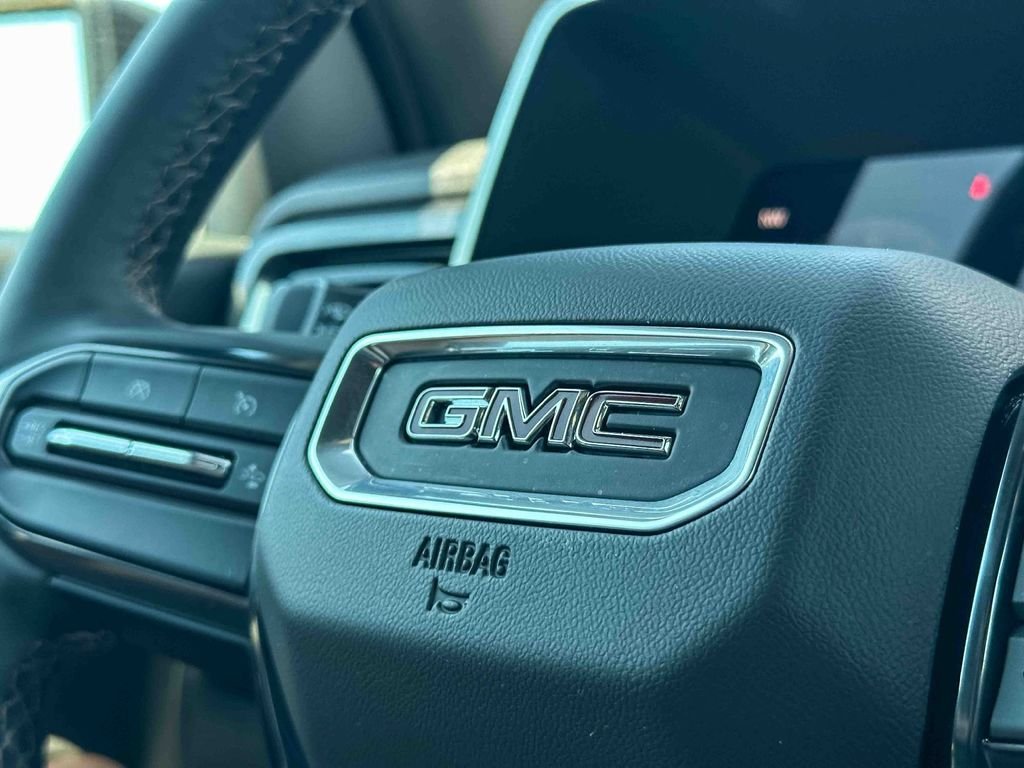 Used 2025 Black GMC AT4 image 29