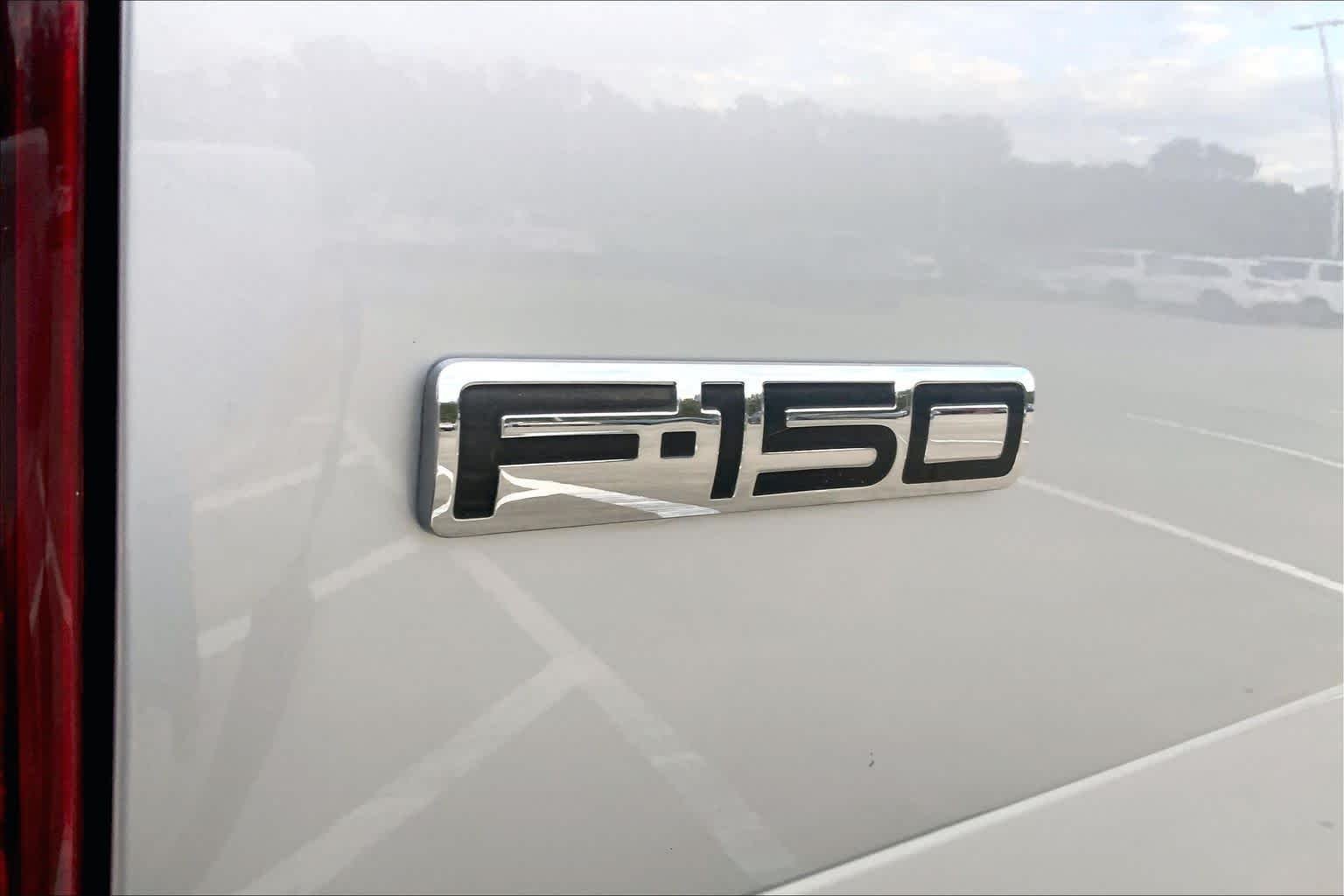 Used 2006 Silver Metallic Ford FX4 image 25