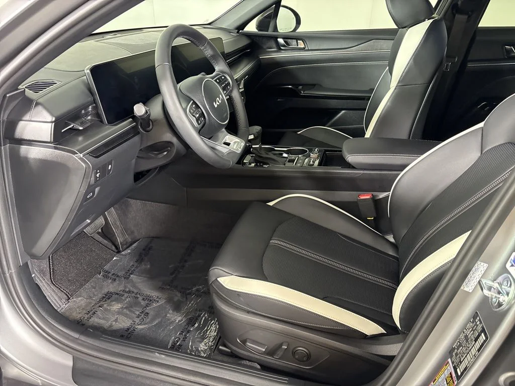 New 2026 Steel Matte Gray Kia GT-Line FWD image 16